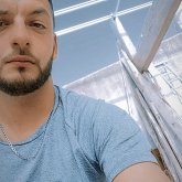 Busco pareja. Conocer gente. Autentico.