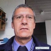 Busco pareja. Persona sonsera y sería