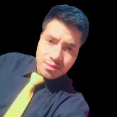 Musico. Mujeres. Una persona buena. La