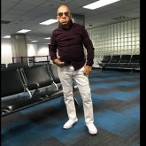 Mujeres mayores de 45. 1.75 detallista,