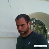 Chofer. Busco chatear. Un cafe. Raro.