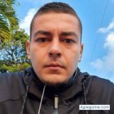 Busco pareja. Mujeres.