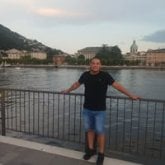 Operador. Solo quiero conocer Amistades.