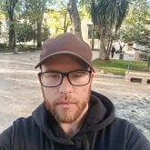 Bien busco una mujer. Hola como estan.