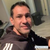 Busco pareja. Mujer inteligente, bella.