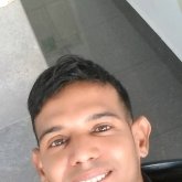 Busco hacer amistades. Joven sin