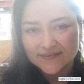 Busco: amistadMe defino: alegre sencilla descomplicadaMe