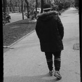 Diversion con una chica. Chico busca