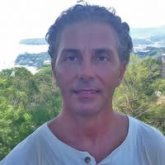 Ingeniero. Busco a alguien que camine