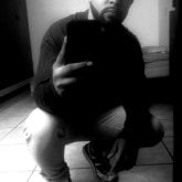 Busco pareja. Mujeres.