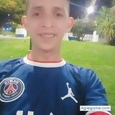 Busco: chicas maduras Me defino: simpático y alegre Me