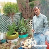 Divorciado. Busco ligar. Chicas.