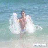 Trabajador. Busco pareja. Busco conocer