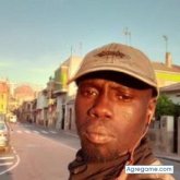 Modou Diop, Chico de Anniston para Chicos en Agregame.