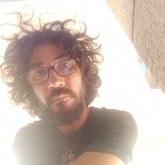 Peregrina del camino de santiago para