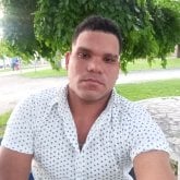 Damas linda q de buenos sentimientos.