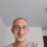 Elegante003 chico soltero en Manresa