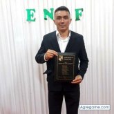 Mujeres para lo que sea. Amable atento.