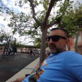 Mujer con quien vivir buenos momentos.