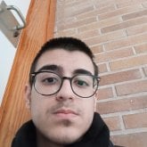 Estudiante. Busco ligar. Mujer o chica