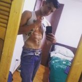 Estoy soltero y soy joven y muy sociable