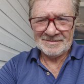 Una flaka sencilla de 20 a 35. Soltero