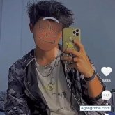 Busco pareja. Busco amigas. Una buena