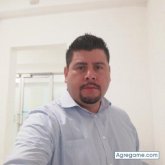 Richard Rosales