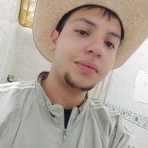 Quiero conocer chicas. Soy joven de 23