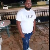 Mujer q me quiera y este a mi lado. Soy