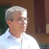 Empleado. Busco conocer gente. Busco