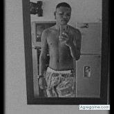 Busco pareja. Mujeres. Enviar foticos.