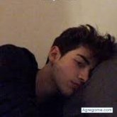 Deportista. Busco ligar. Chicas. Alegre.