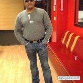 jox45 chico soltero en Newark