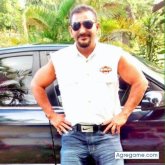 Encuentra Hombres solteros en Stuart