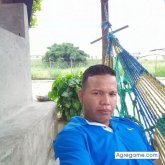 Luis Miguel Velez Rosado