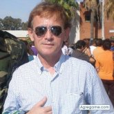 Encuentra Hombres solteros en Almendralejo