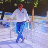 Busco pareja. Nada especial y todo en