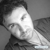 RICARDO REYES