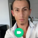 Charla con chicas y. Atractivo sociable