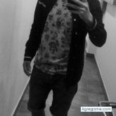 Busco pareja. Chicas.