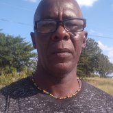 Busco conocer gente. Busco mujeres entre