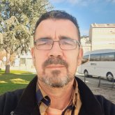 Busco una buena mujer. Alegre y