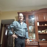 Mujeres,normales y respetuosa.