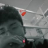 Estudiante. Amistades o algo mas. Soy un