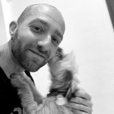 Electricista. Busco a una persona que me