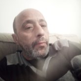 Albañil. Busco chatear. Gente