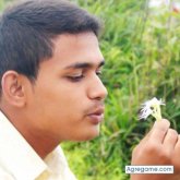 Student. Busco hacer amistades.