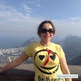 Me defino: Sou uma pessoa muito determinada, sempre luto