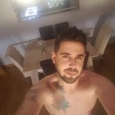 Busco ligar. Kedar sin compromiso.